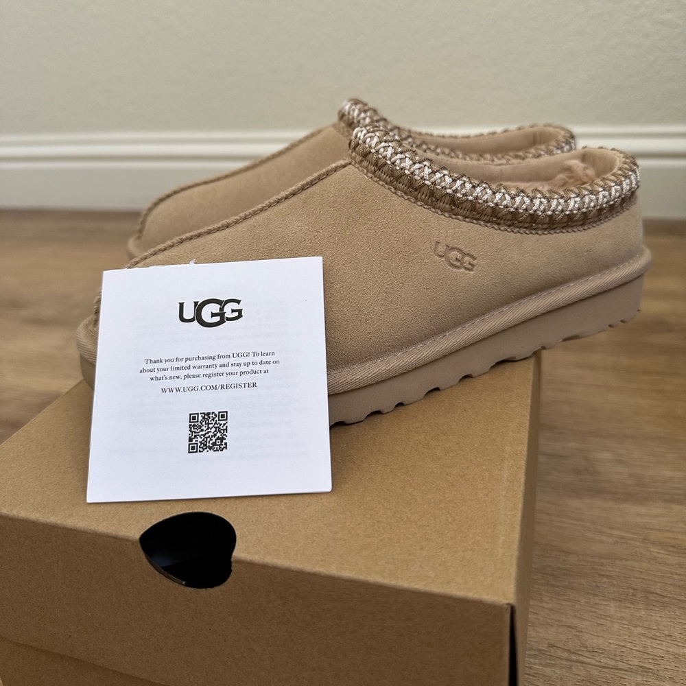 Ugg Driftwood Tasman Slipper